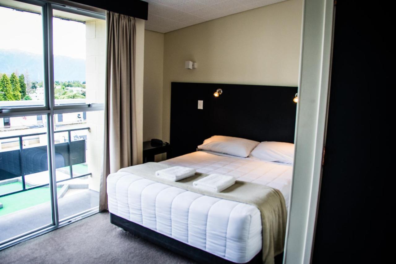 Fiordland Hotel Te Anau Ngoại thất bức ảnh